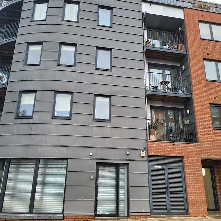 Battersea Power Station Suite London Ngoại thất bức ảnh
