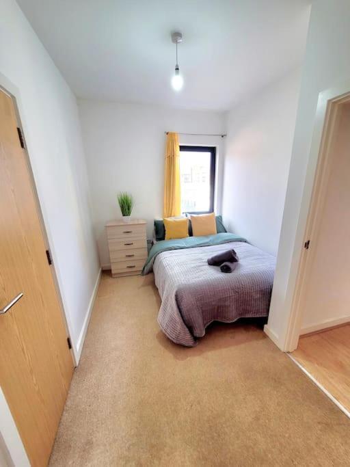 Battersea Power Station Suite London Ngoại thất bức ảnh